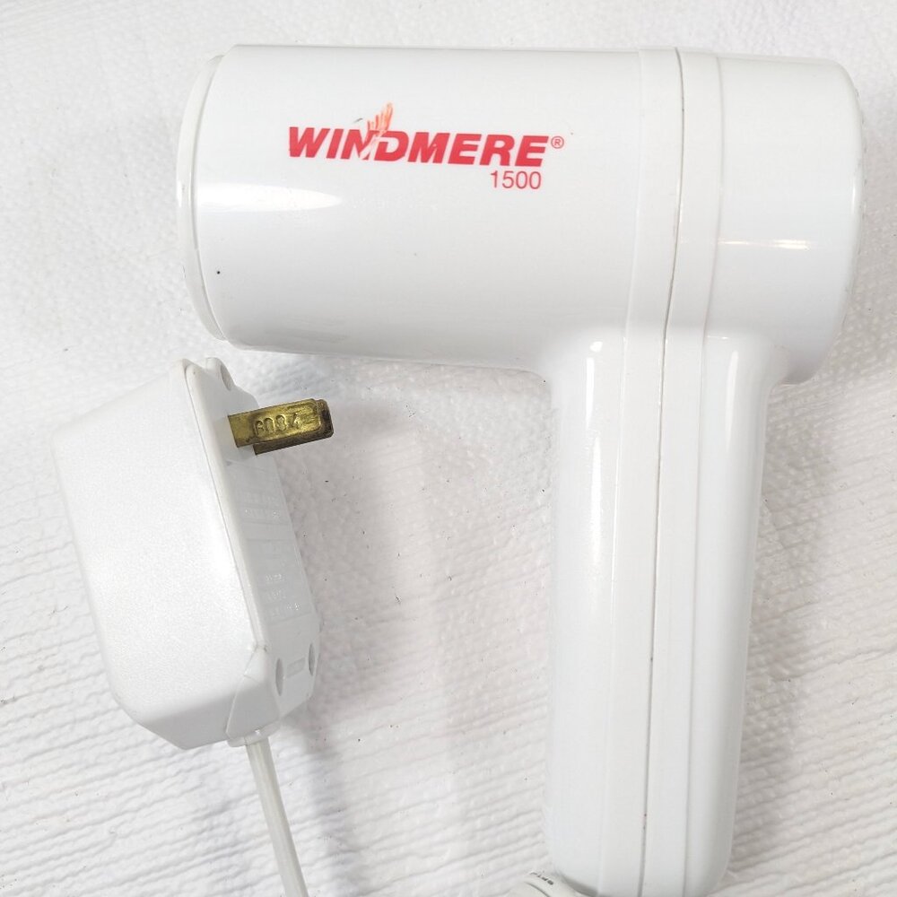 Vintage Windmere 1500 Watt Hair Dryer Micro Turbo Travel mini white red letters